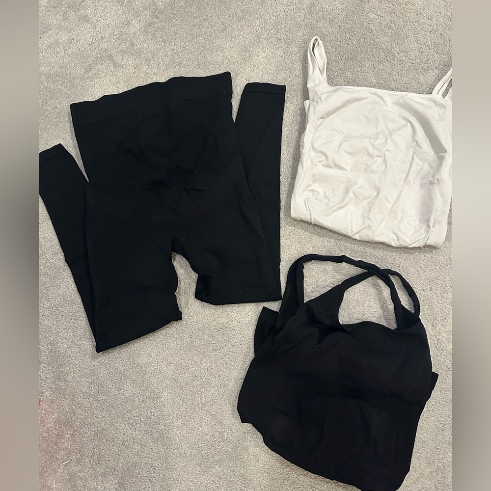 Blanqi leggings and tank tops